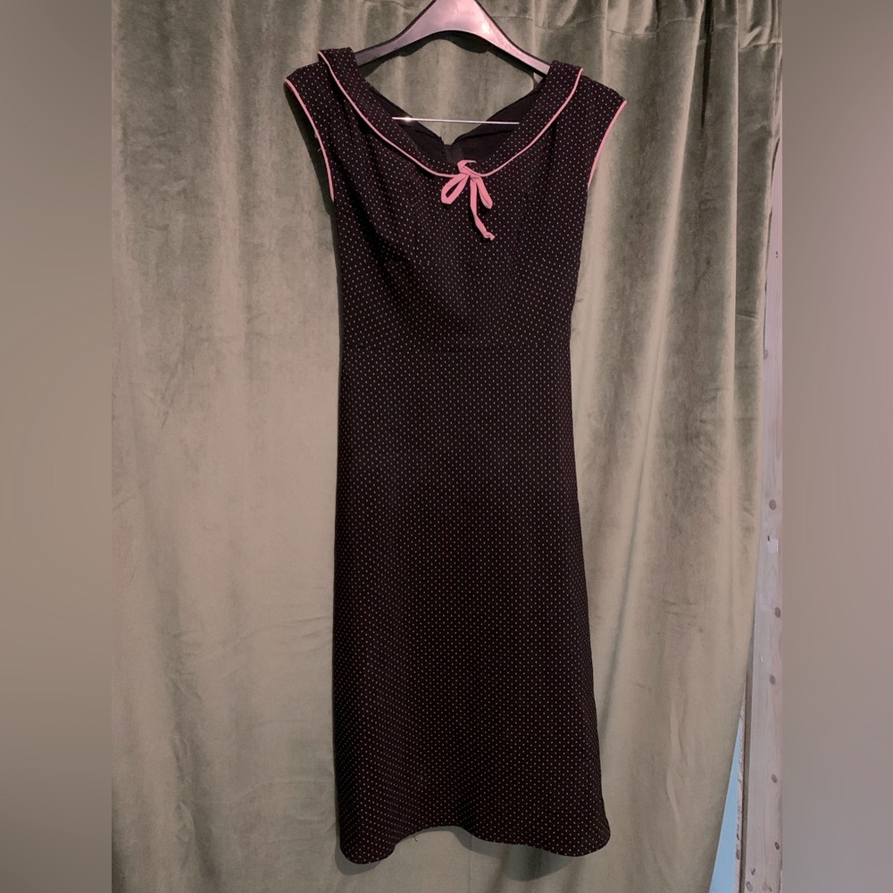 Black mod dress with pink dots
